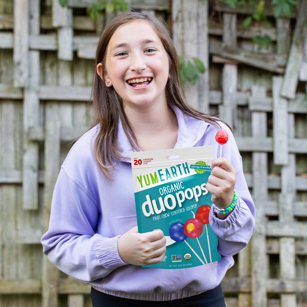 YumEarth Duo Pops party favor arrangement for celebrations and gatherings.