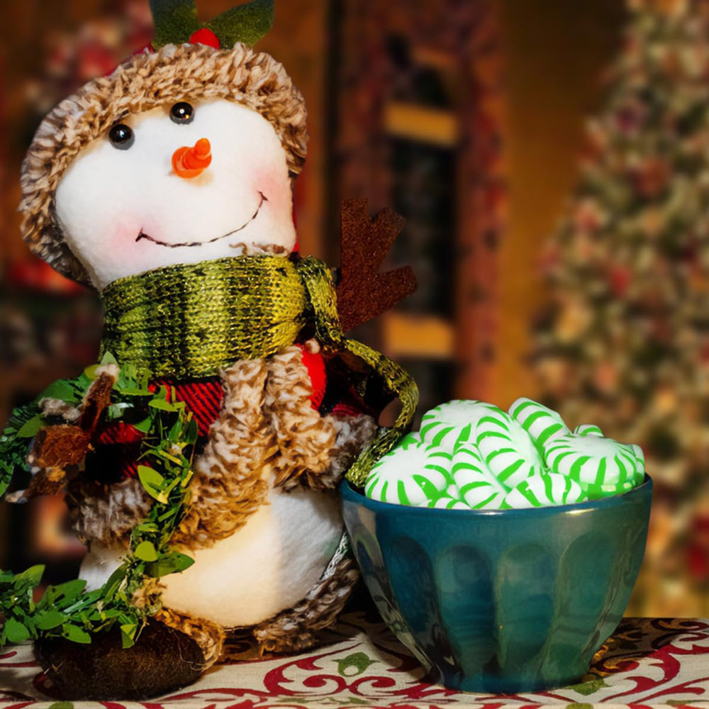 Yumzo Starlight spearmint candy comes in a 1-pound bag for bulk snacking.
