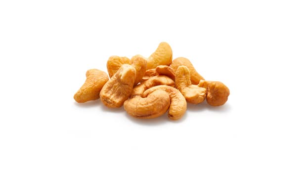 Yupik cashews on shelf in 2.2 lb bag.