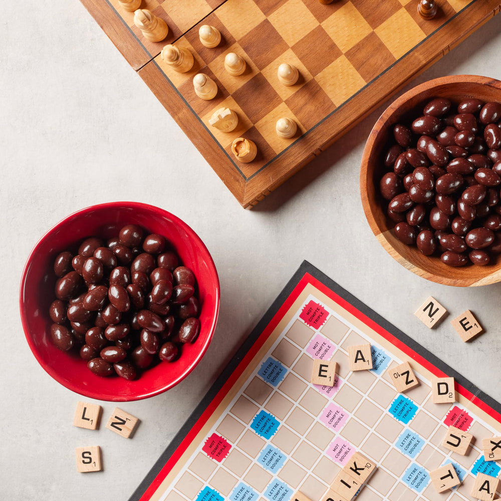Yupik dark chocolate almonds ideal for movie nights and gatherings