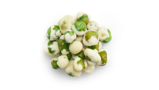 Yupik Wasabi Green Peas seasoning closeup emphasizing horseradish like flavor