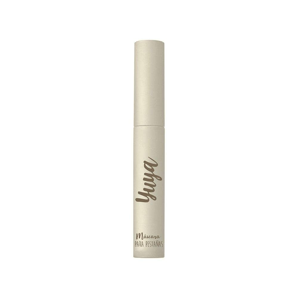 YuYa lashes look longer with natural oil mascara.