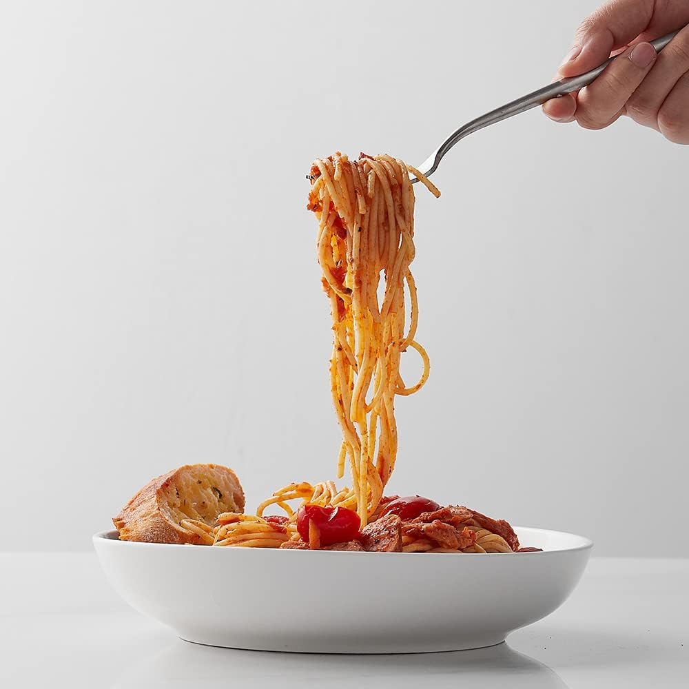 YYHY white bowls complement any table with versatile pasta, salad, or soup serving