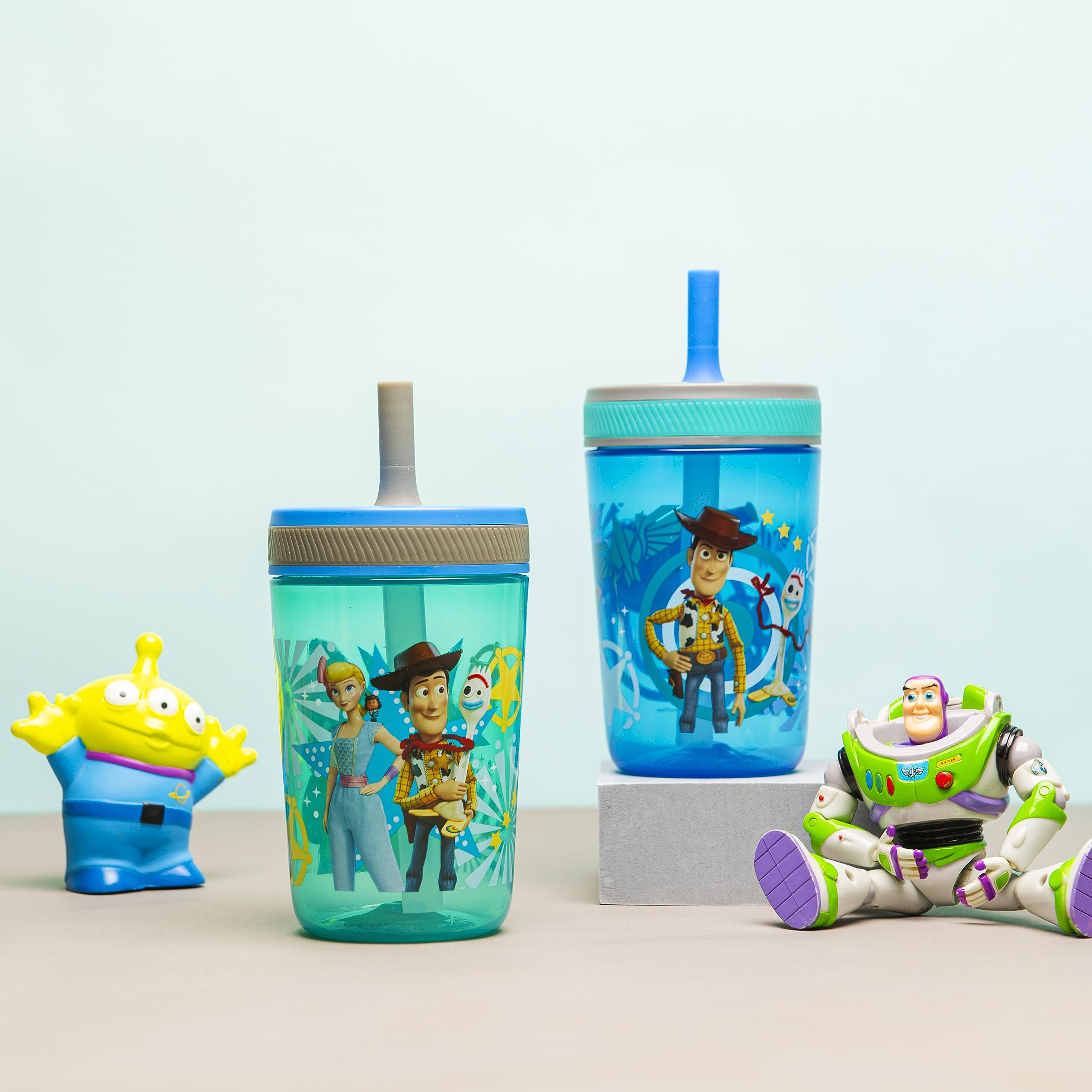 Zak Designs Kelso 15-ounce display highlights ample capacity for school and adventures