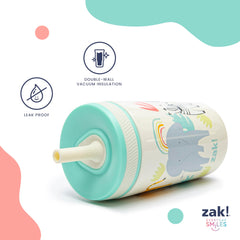 Leak-proof spout detail emphasizes spill resistance during car rides