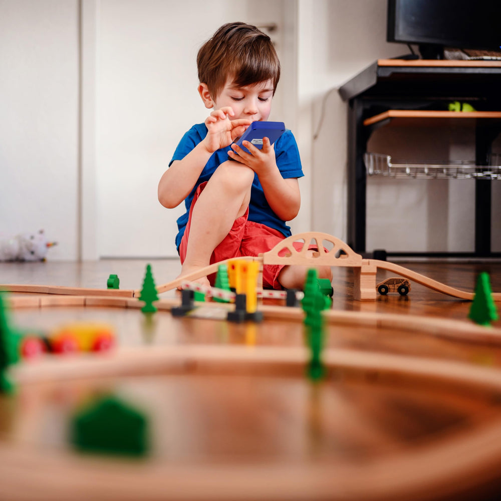 ZANY TRAINS Batteries-included detail shows ready-to-play convenience