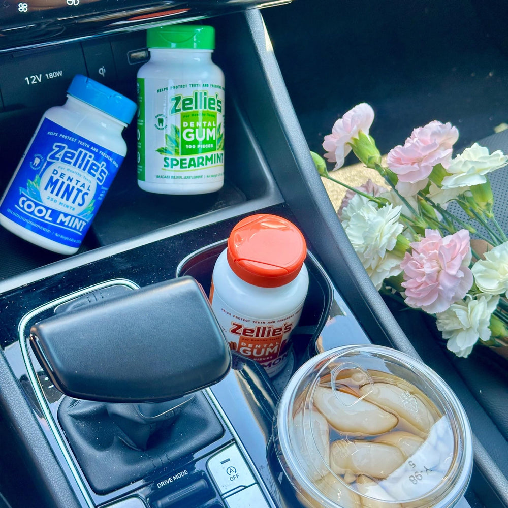 Zellie's on-the-go pack demonstrates travel-friendly chewing gum.