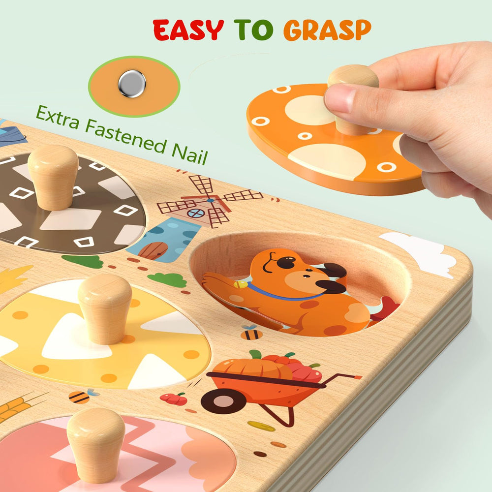 Zeoddler easy-grasp wooden knobs make it simple for little hands to pick and place.