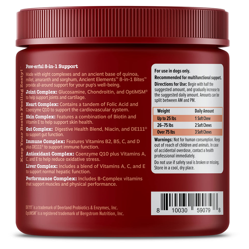 Zesty Paws dog multivitamin daily use shot demonstrates easy daily reward for dogs.
