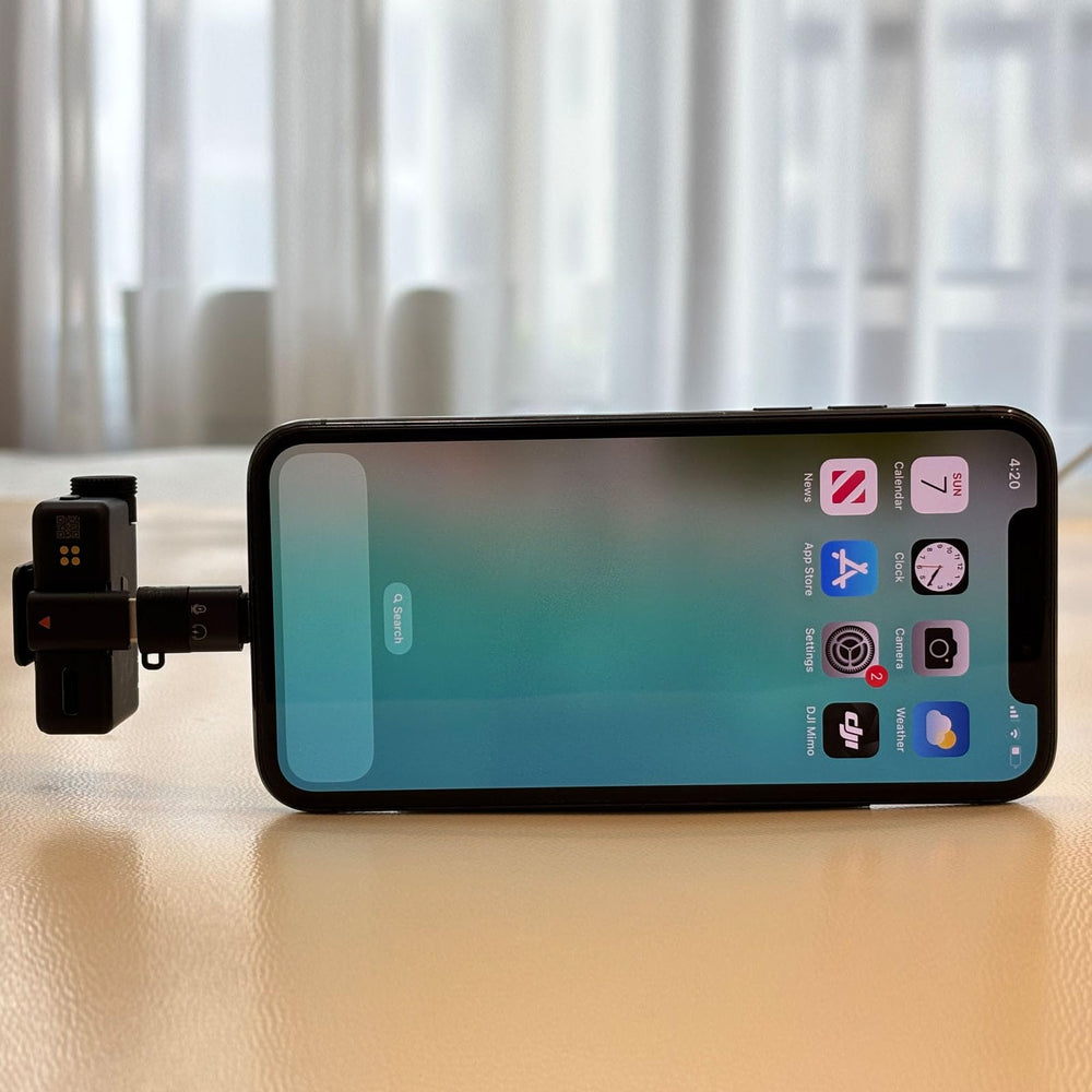 ZEXIBATH Bluetooth wireless transmission for seamless audio during shoots.