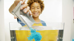 Zimpli Kids Crackle Baff Colours bath action captures bubbling crackle as water changes hue.