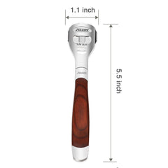 Stainless-steel blades ensure durable trimming of dry calluses.
