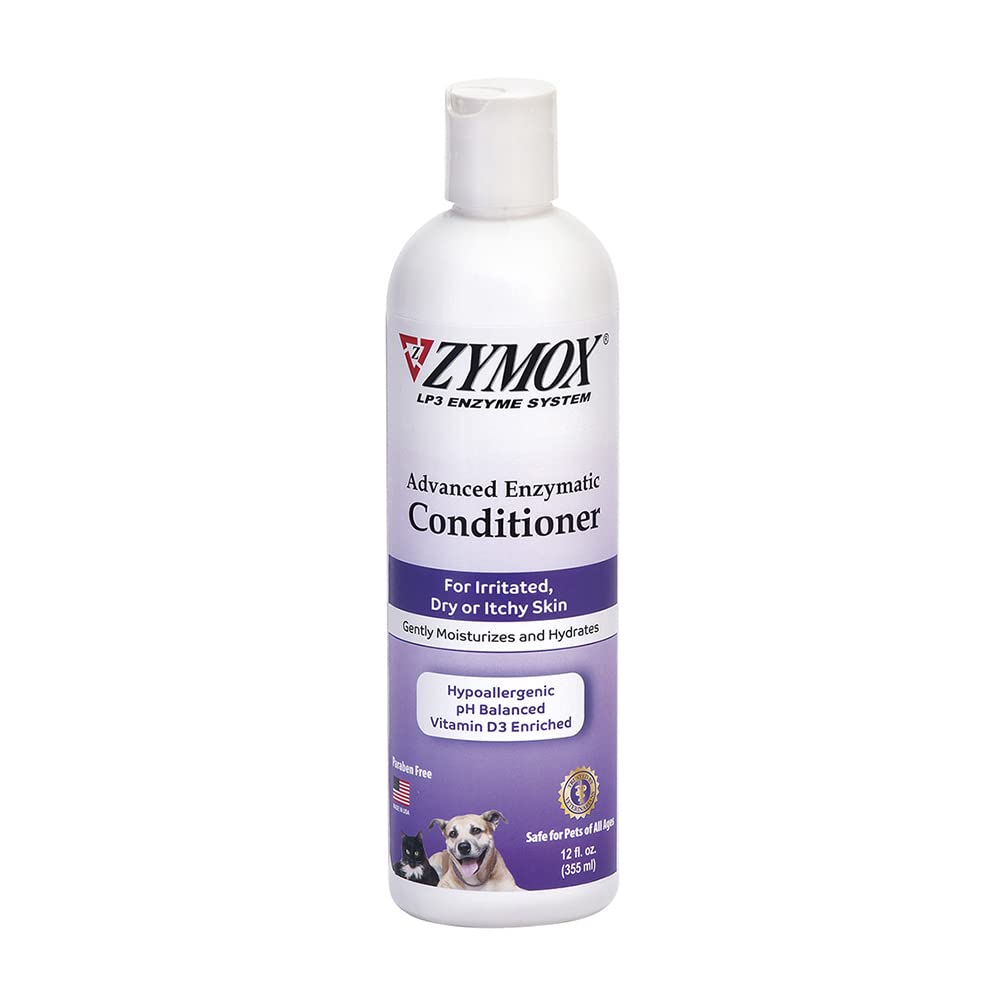 Zymox Advanced Leave-On Conditioner bottle for soothing skin and detangling coats.